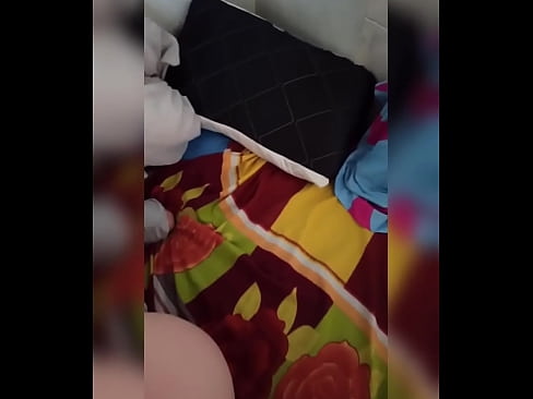 ❤️ Wandinogara naye anogara ega kumba nekuti murume wake anoenda kuzororo ini ndinotora mukana wekusvira nekuzadza mbongoro yake nemukaka. Hard porn ❌❤